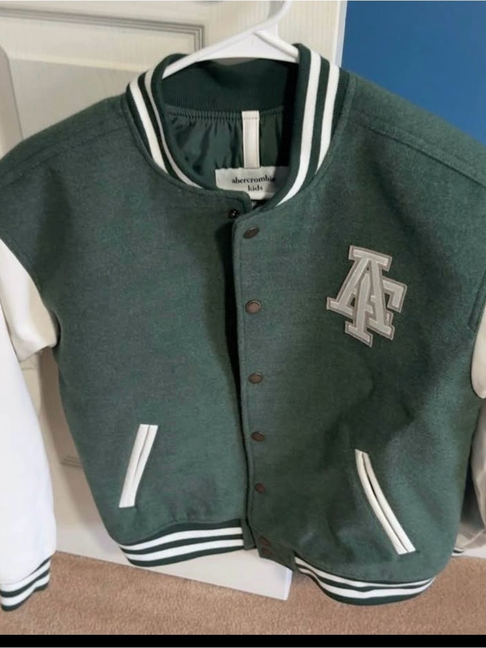 Abercrombie Kids Green Varsity Bomber Jacket Size 13/14 – Never Worn